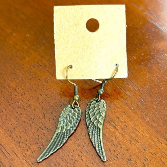 NWOT 2" Drop Metal Angel Wings Earrings - Picture 2 of 3